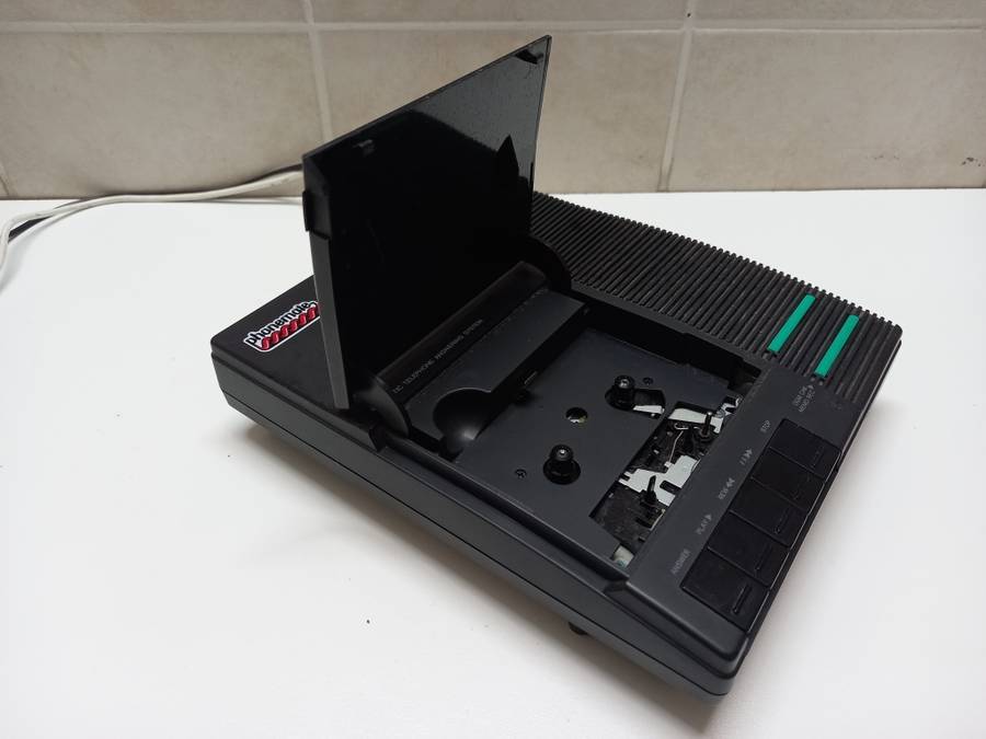 Lucky R99 Deals | Phonemate Telephone Answering Machine TA-104 From The Early 80s/90s