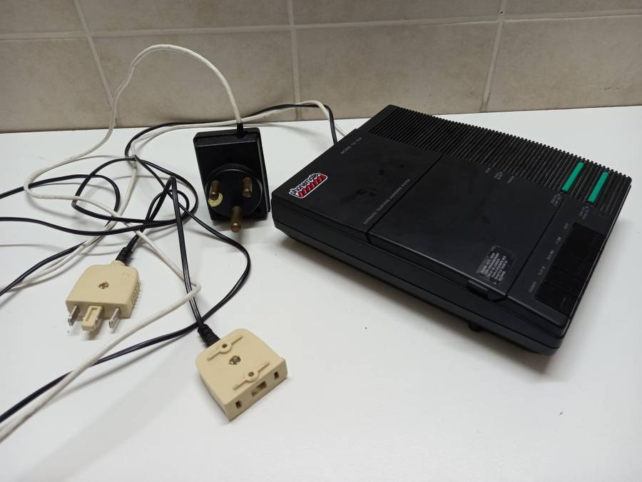 Lucky R99 Deals | Phonemate Telephone Answering Machine TA-104 From The Early 80s/90s