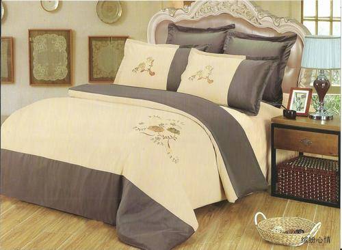 6 Piece - Cotton Feel - Bed Linen - Queen Size- Duvet Cover Set