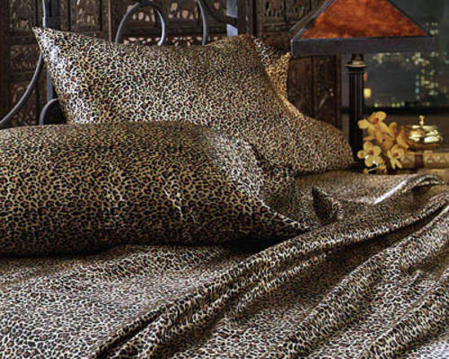 LEOPARD PRINTED Charmeuse Pure Silk Satin Feel - Queen Size Bed Linen Set - 4 Piece