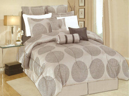 CIRCLE LINE - 9 PIECE COMFORTER SET - QUEEN SIZE - SILVER