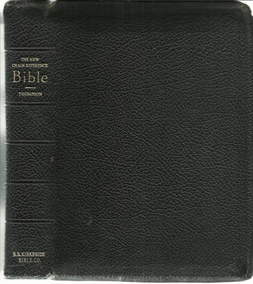 The New Chain Reference Bible-Thompson (Leatherette cover)