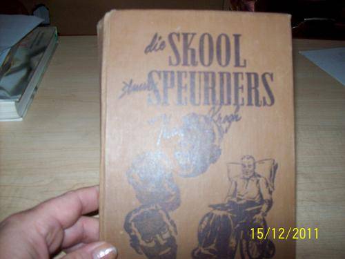 Keurboslaan-Die Skool stuur speurders deur Theunis Krogh-1949 No12 (buiteblad binne bietjie los)