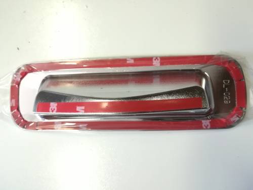 Suzuki Swift / Sx4 04- Tailgate Chrome Grip Cover