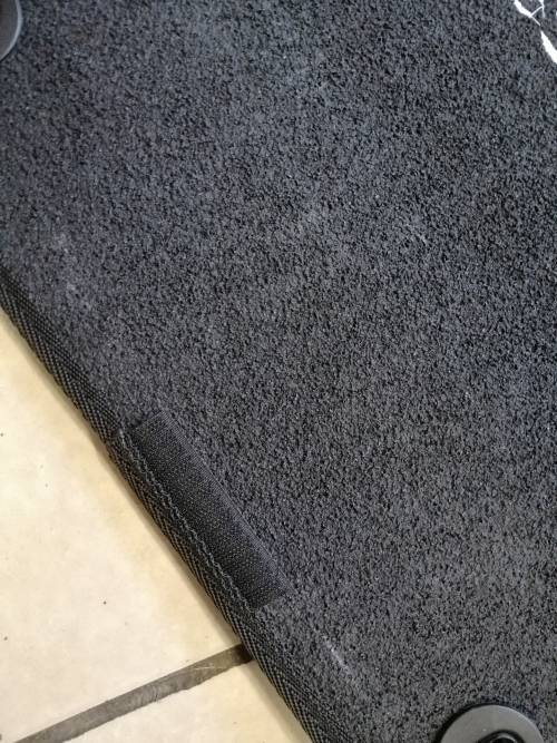 Bmw Z4 Mat Set - 2 Piece