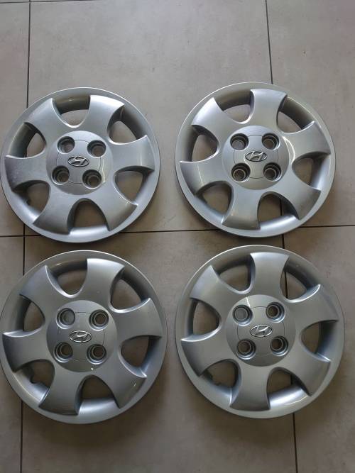 Hyundai 13 Inch Hub Wheel Cover