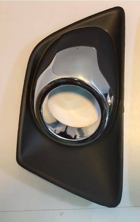 Ford Ecosport 2012+ Foglight Cover with Chrome- Right Side