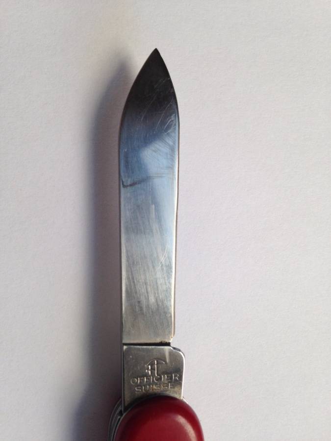 Pocket knife Lot: 2 Swiss Army Victorinox knives