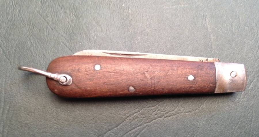 Vintage pocket knife Curzon Cut Company