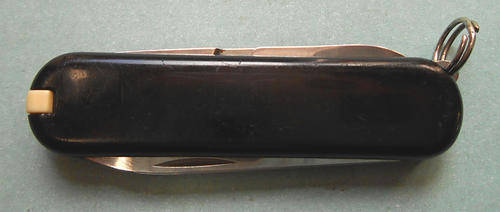 A small Victorinox Pocket knife, Black with SAA Logo.