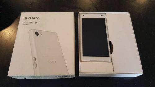 Brand New Sony Xperia Z5 Compact 32GB (White)