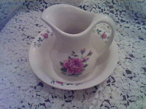 LOVELY SMALL JUG & BASIN