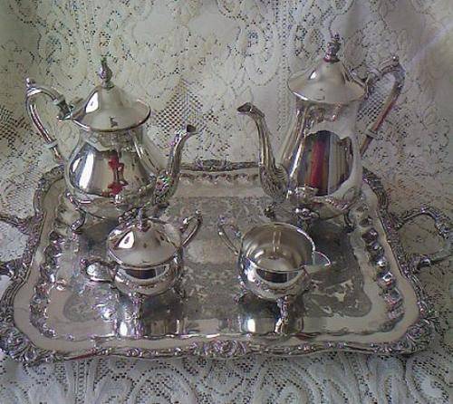 BEAUTIFUL 5pc SILVER PLATED TEA SET, EXCELLENT CONDITION