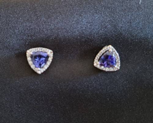 18ct White Gold Tanzanite & Diamond Earings