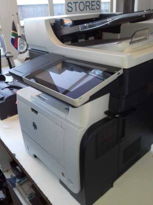 HP LaserJet Enterprise 500 MFP M525
