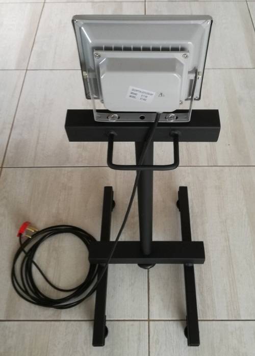 20W LED Flood light (With stand and 5m 220v Cable) Multi Purpose light