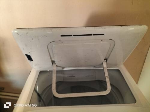 All IN One 19 inch touch screen computer, Intel N2805, 500gb, 2gb ram, WiFi, windows 10