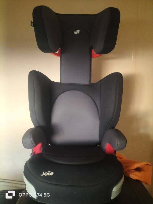 Joie Elevate Car Seat in demo, never been used