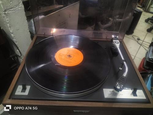 Collecter`s Item Pioneer PL-12D 2-Speed Belt-Drive Turntable (1972-1976) model