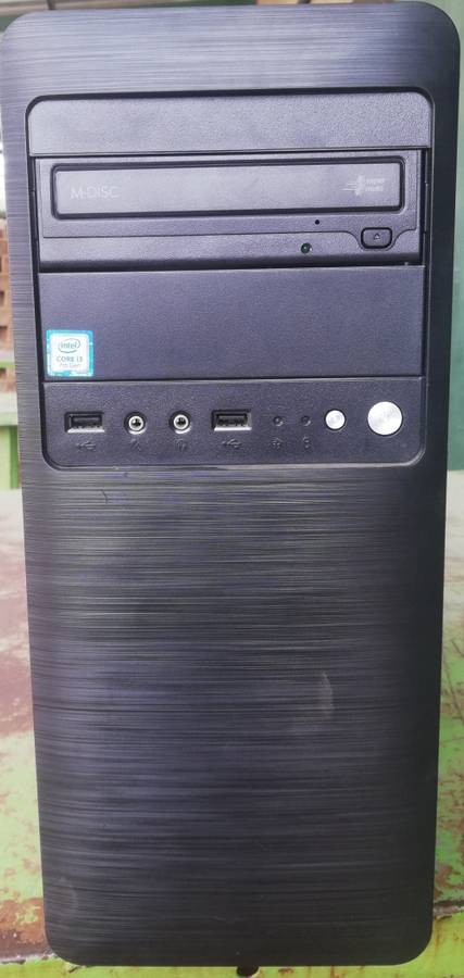 Demo Intel i3, 7th Generation, 500gb, 4gb ddr4 ram, 2.3GHZ, windows, 19'' monitor, keyboard