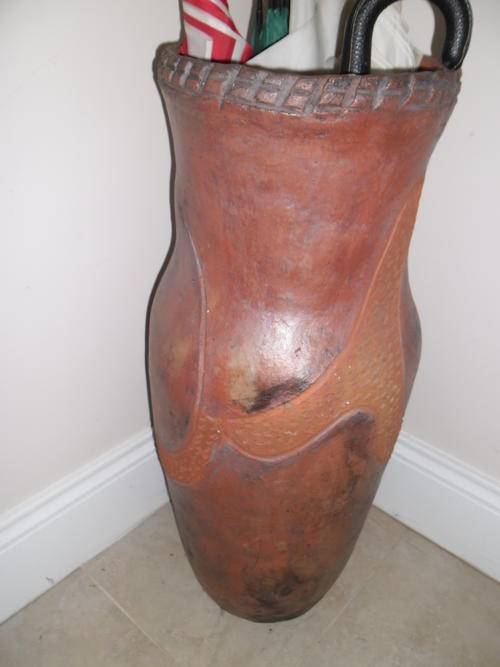 pottery umbrella stand