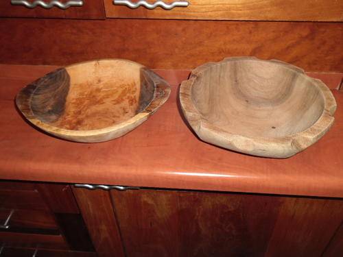 2 X wooden serving bowls