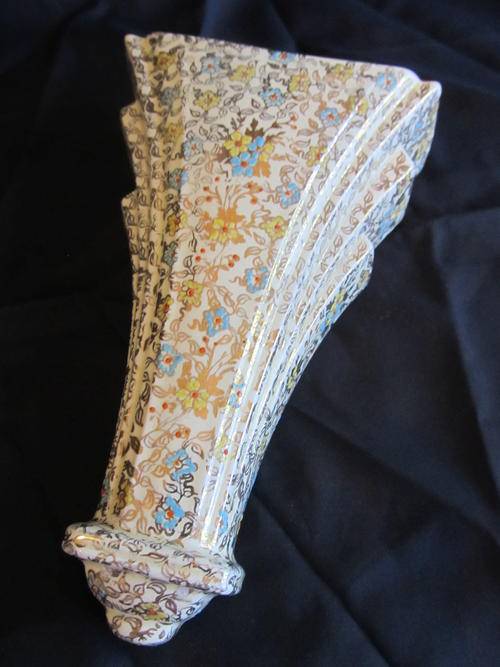 ROYAL WINTON CHINTZ WALL VASE