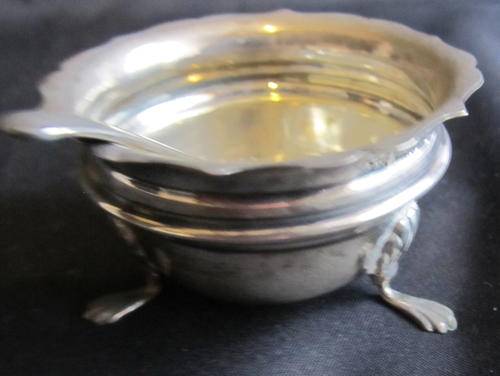 HALLMARKED STERLING SILVER OPEN SALT DISH AND SPOON