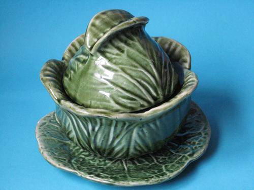 CARLTONKING ONLY -CABBAGE DESIGN TUREEN