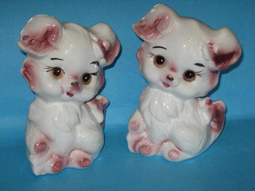 PAIR of BEAUTIFUL ORNAMENTS