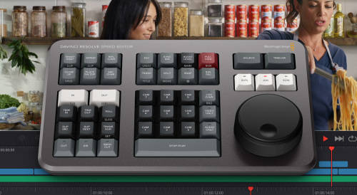 BlackMagic DaVinci Speed Editor (Includes DaVinci Resolve Studio 17) *NEVER USED, in original box