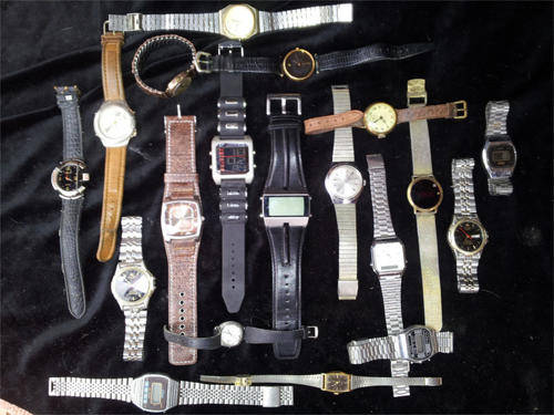 HUGE LOT OF VARIOUS WATCHES  - Crazy Wednesday!!!