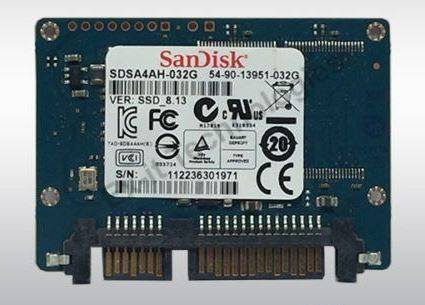 Sandisk 32GB SATA II SSD (Half-size)