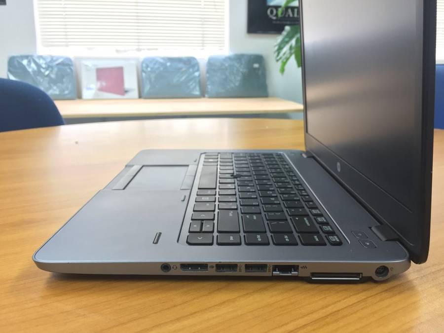 HP ELITEBOOK 745 LAPTOP with RADEON R6 GRAPHICS GREAT CONDITION!!!