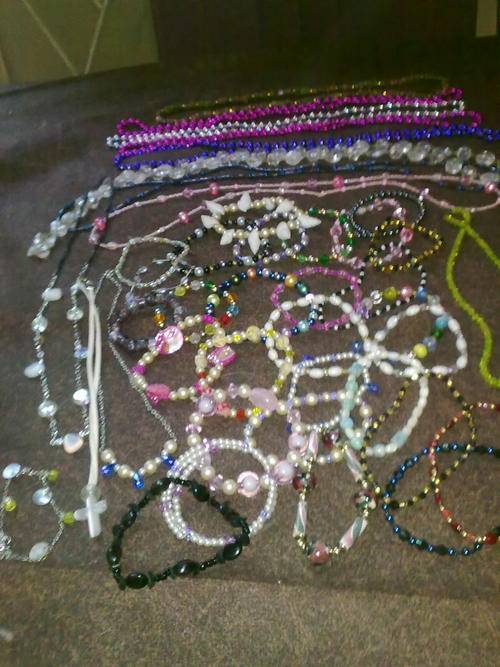 Bulk lot of jewelry as per pic