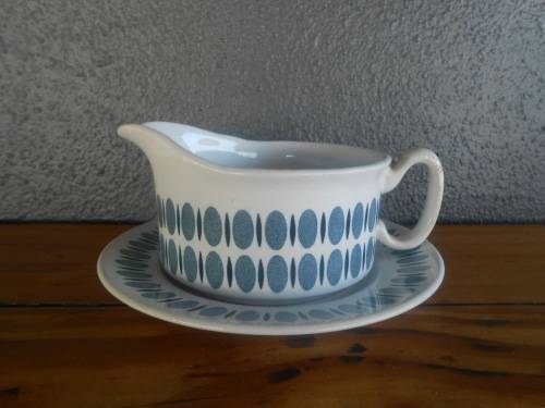 Vintage Retro Alfred Clough Ltd Gravy Boat and Saucer