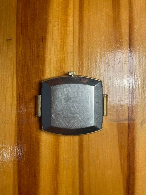 Quartz watches for spares or parts -R1 Start-