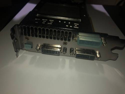 GIGABYTE GeForce GTX 690 4GB 512-bit GDDR5 PCI Express 3.0 x16 HDCP Ready SLI Support Video Card