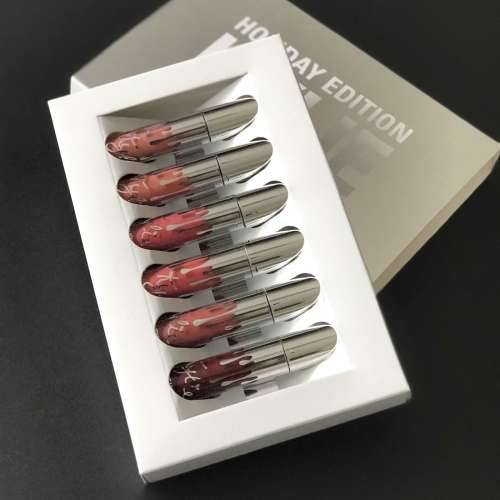 *NEW ARRIVAL* 6 PC KYLIE HOLIDAY EDITION-MINI MATTE LIPSTICK KIT SET 1