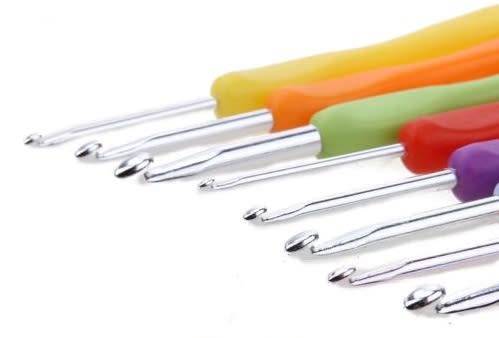 8 Pc Crochet Hooks Ergonomic Grip Crochet Hooks Set Bright and Fun Colors