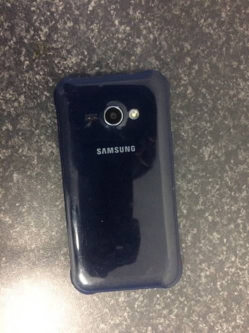 Samsung J1 Ace *No Screen*