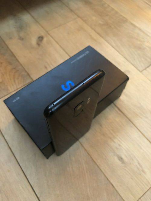 Samsung Galaxy S9 64GB Midnight Black