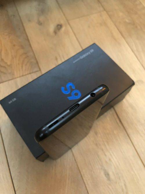 Samsung Galaxy S9 64GB Midnight Black