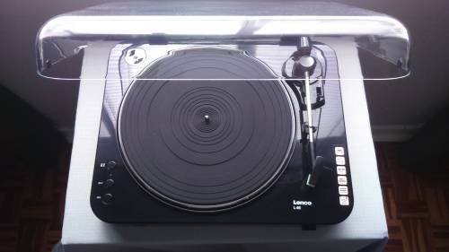 Lenco Turntable