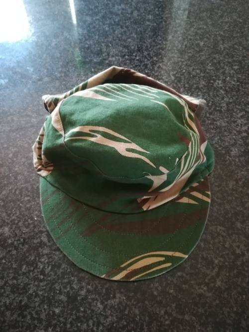 Rhodesian camouflage cap with neck flap