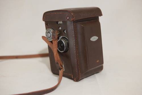 RARE VINTAGE YASHICA-C REFLEX CAMERA IN CASE