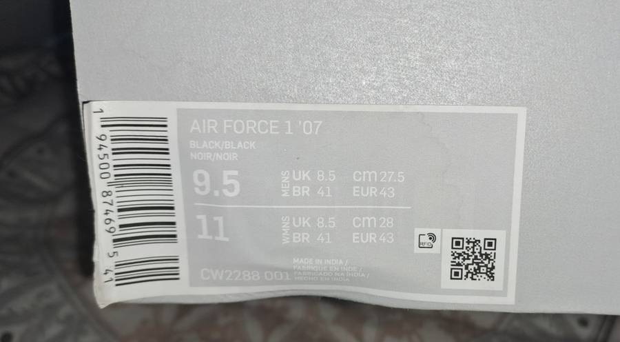 NIKE AIR FORCE 1 `07