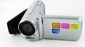 *** BARGAIN *** 12Mp Max Mini Digital Video Camera with 4 x Digital Zoom, 1.8 inch screen (Silver)