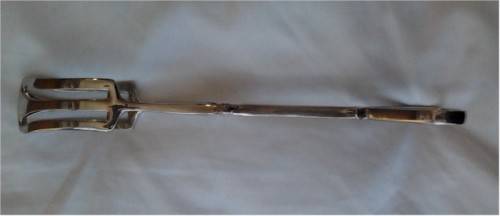 Silver-plated serving tong