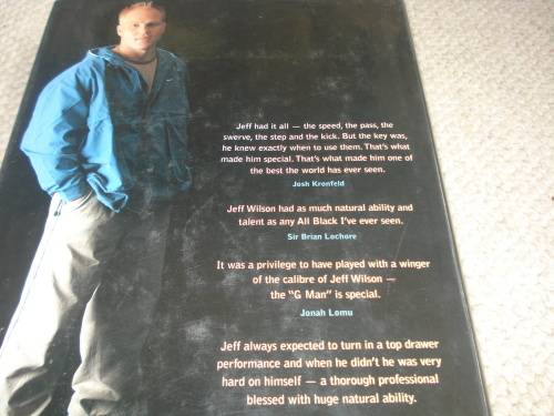 SCARCE BOOK " SEASONS OF GOLD " SIGNED BY ALL BLACKS STAR JEFF WILSON-READ POSTAGE BELOW